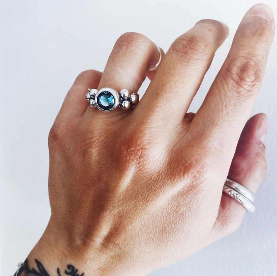 Joyas Delacons Joyas | Anillo Elisa Lunar Topacio London Blue